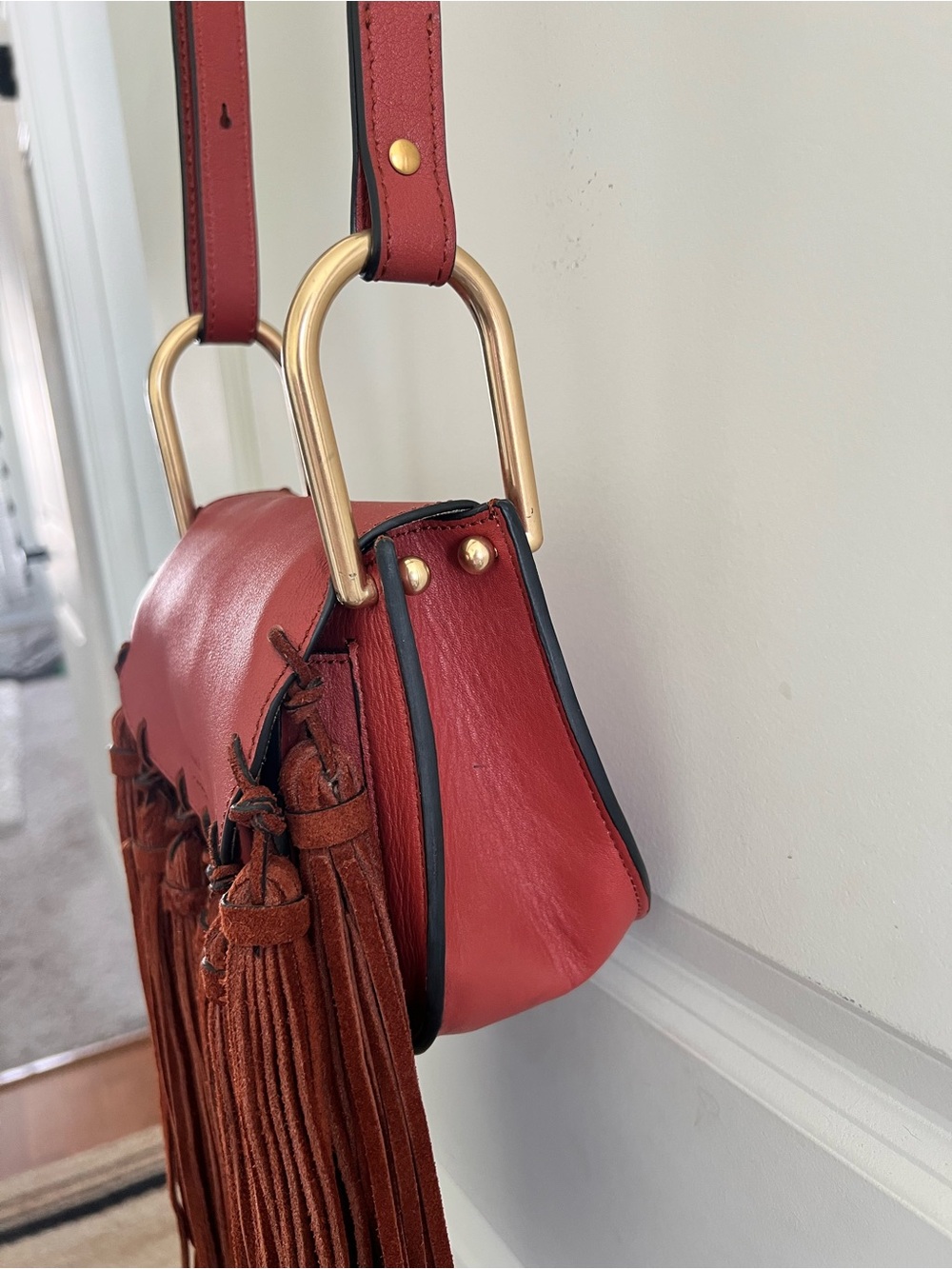✨🤎 Chloé Hudson Mini Fringe Tassel Crossbody Bag Burgundy Leather & Suede Boho - Picture 6 of 11